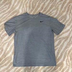 Nike Men's Heather Gray Dri-FIT Tee